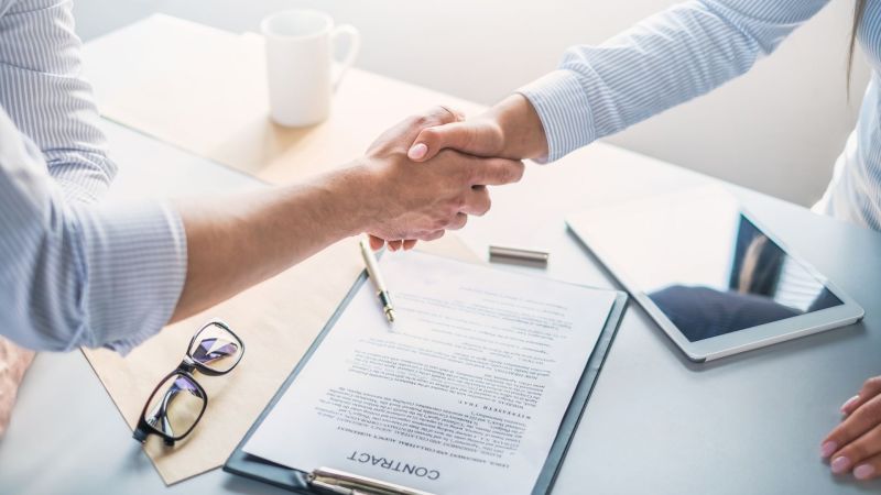 Comment fonctionne un contrat Cesu femme de ménage ?