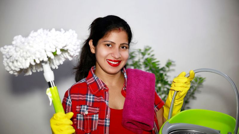 Comment faire évoluer sa carrière en tant que femme de ménage ?