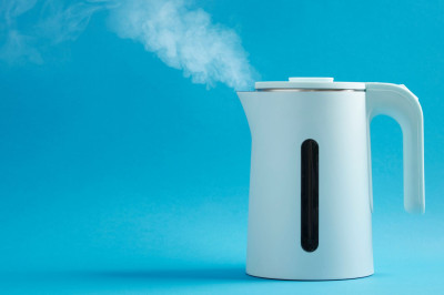 Produits ménagers : lesquels éviter à la maison (et par quoi les remplacer)