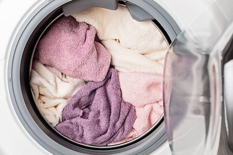 Les meilleurs produits naturels pour nettoyer le lave-linge